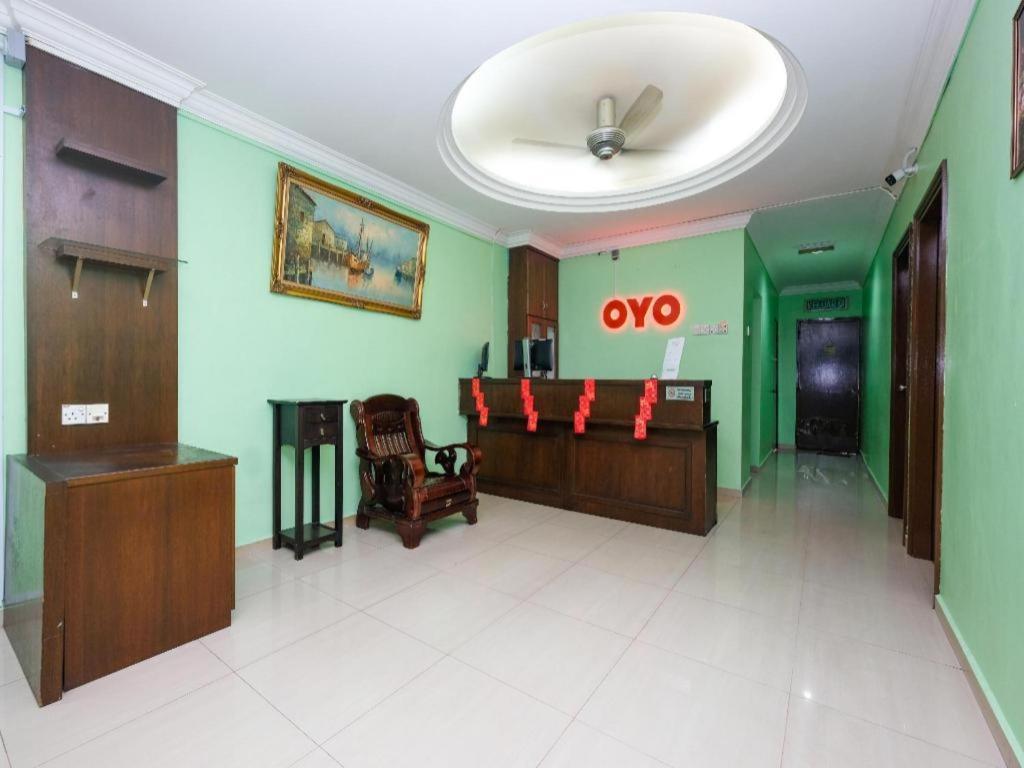 Oyo 89759 Gold Jerantut Hotel 외부 사진